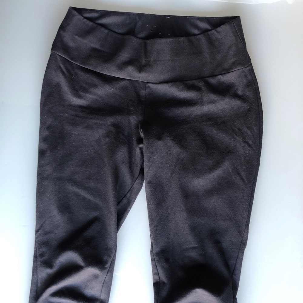 INC Leggings - Size 4 • Black • Unique Zipper Detailing on the Lower Legs